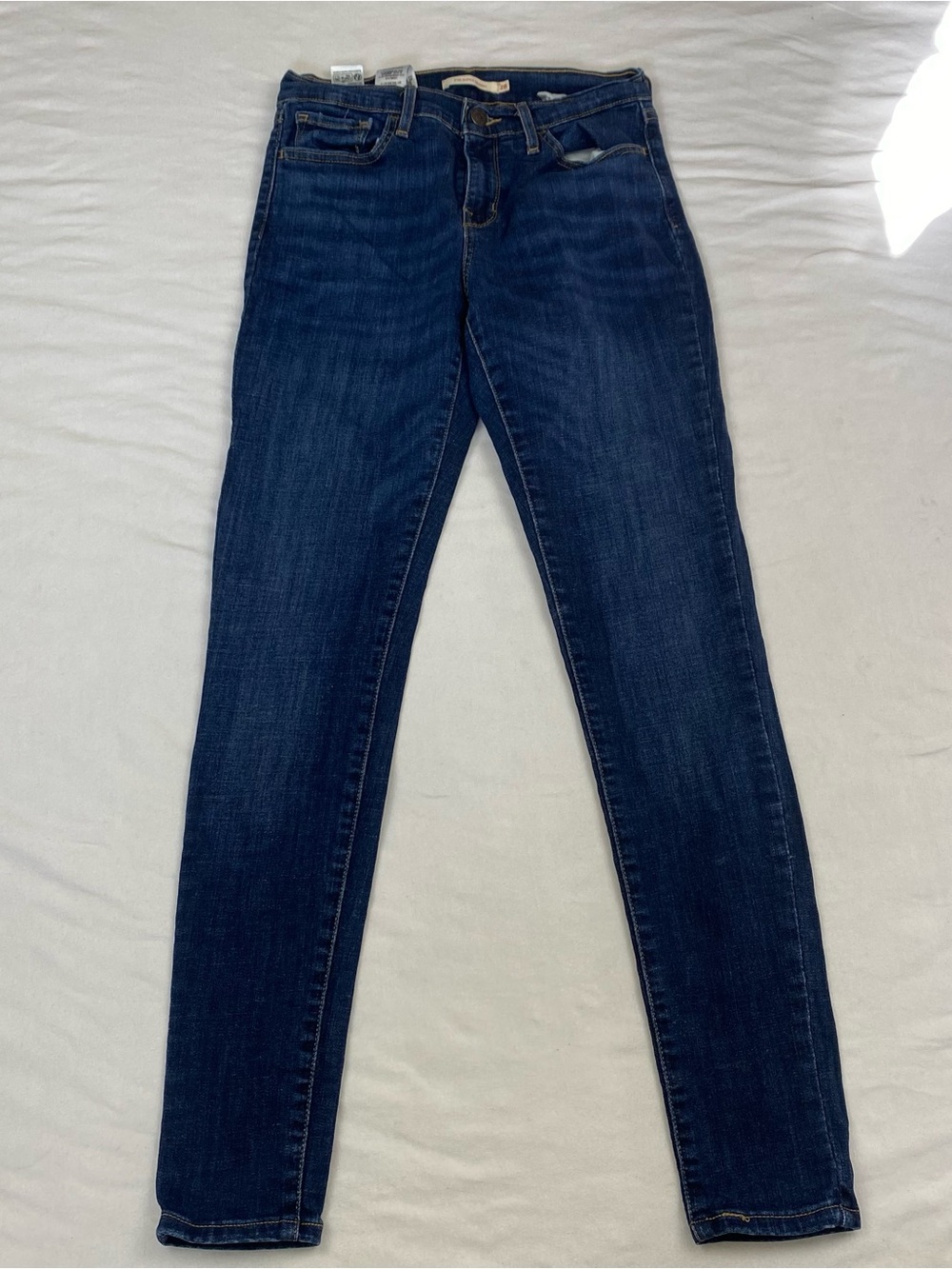 Levi's Skinny Jeans in Dark Blue Wash